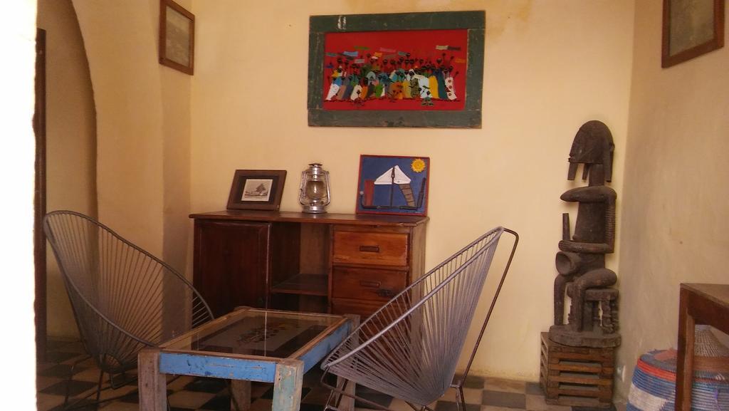 Maison Augustin Ly Gorée Exterior foto