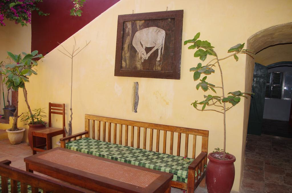 Maison Augustin Ly Gorée Cameră foto