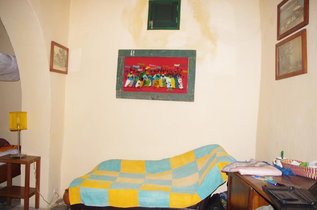 Maison Augustin Ly Gorée Cameră foto